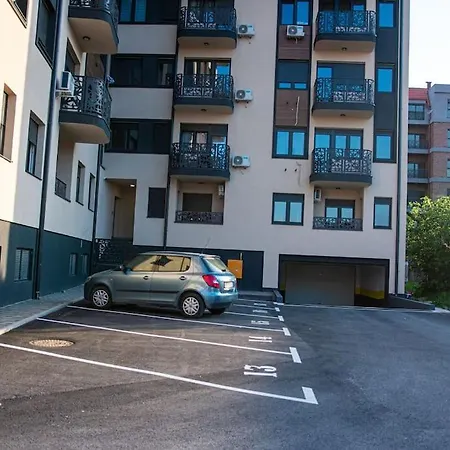 Exclusive 3 Апартаменты